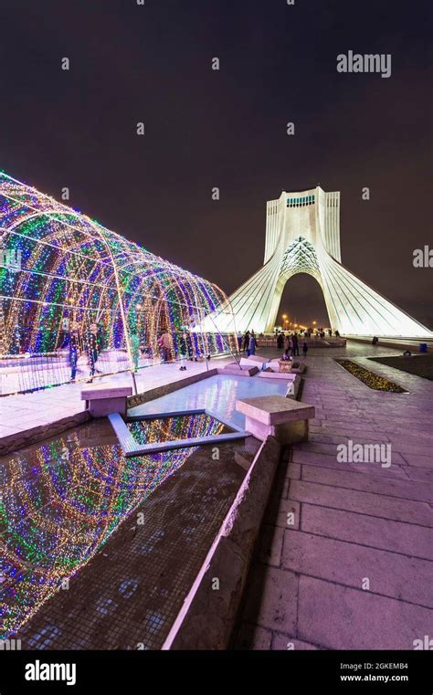 Shahyad Tower Fotos Und Bildmaterial In Hoher Aufl Sung Alamy