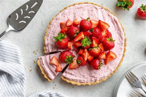 Keto Strawberry Cream Pie Ruled Me