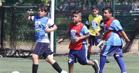 Primaria 13 De Septiembre Domina Al Colegio Everest En Futbolito Bimbo