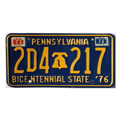 1974 Pennsylvania Bicentennial 2D4 217 Old License Plate