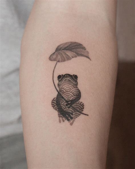 Details More Than Simple Small Frog Tattoo Latest In Cdgdbentre