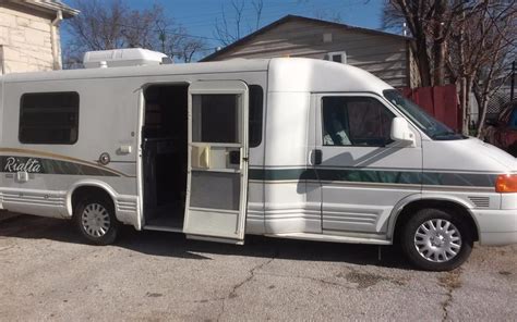 Winnebago Rialta 22 Rvs For Sale