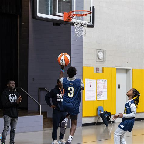 Photos: Pelicans, Woodward host basketball clinic, uniforms ...