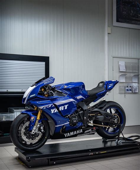 Modified Yamaha R1 Yamaha R1 Yamaha Bikes Yamaha Racing