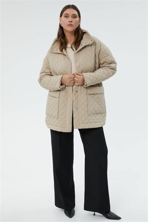 Стеганая куртка с поясом Le monique 698899003 цены в Москве, купить ...