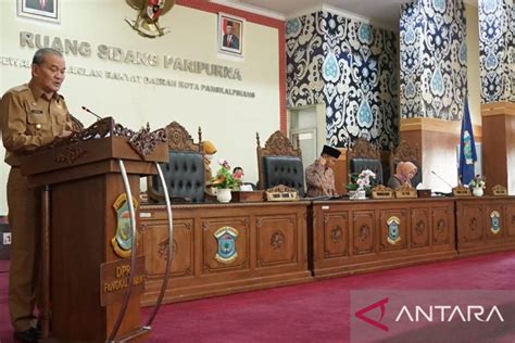 Wakil Walikota Hadiri Rapat Paripurna Ke Masa Persidangan Ii Dprd