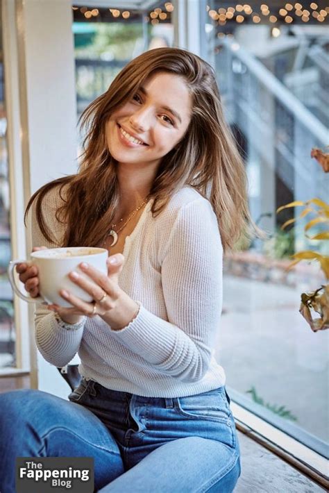 Elena Safavi Nude Sexy Collection Photos TheFappening