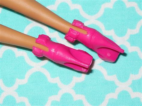 Barbie Doll Shoes ~ Fashionistas ~ Fashion Fever ~ Pink High Heels