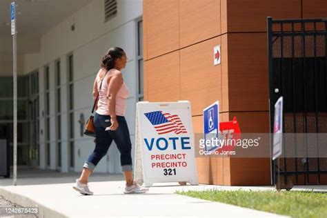 Florida Primary Election Photos Et Images De Collection Getty Images