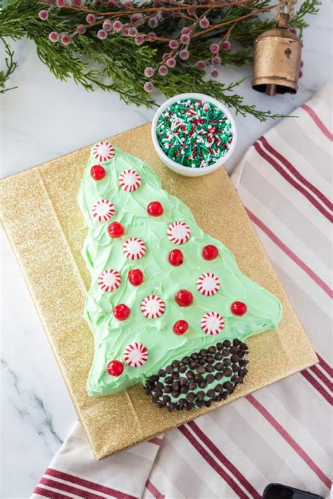 Christmas Tree Cake - Southern Cravings