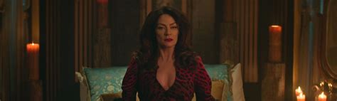 Michelle Gomez Cast As Madame Rouge In Doom Patrol Season 3 Bold Entrance