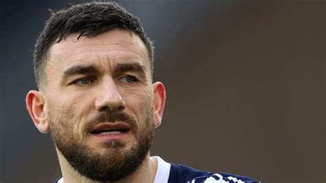 Robert Snodgrass Premier League Investigates West Brom Signing S Omission Against West Ham