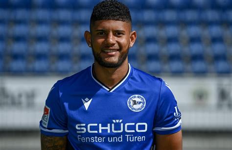 Andres Andrade Wechselt Zum Lask Dsc Arminia Bielefeld