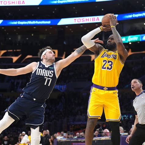 LeBron James Anthony Davis Assess Lakers Place In Playoff Race