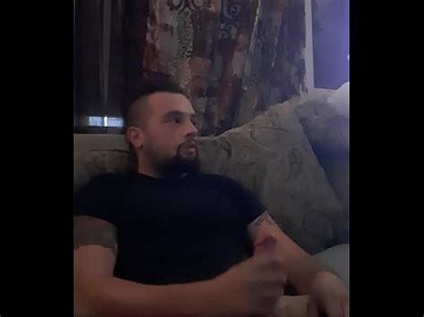 Gran Carga De Semen Top Gun Enormes Bolas Cubiertas XVIDEOS