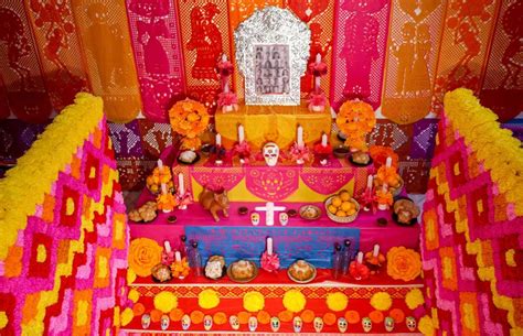 Altar De Muertos Una Tradición Prehispánica Eo Consultora Turística