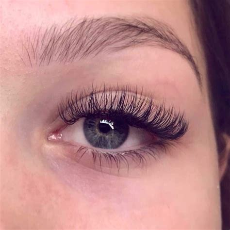 Russian Volume Lash Extensions Treatment | Nouveau Lashes