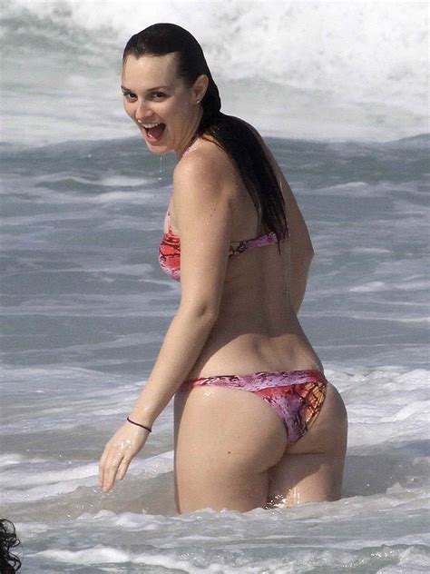 Leighton Meester Bikini Telegraph