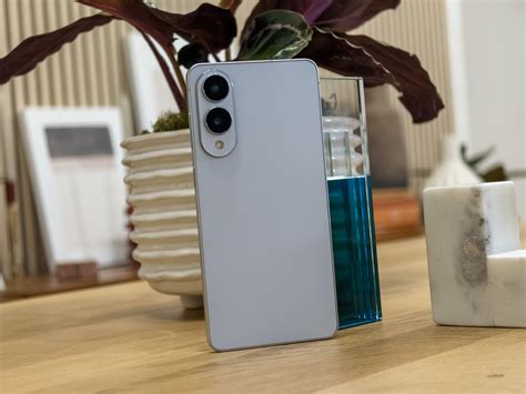 These are the Galaxy S25 Edge colors and this is the one to buy