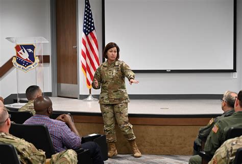 Cmsaf Bass Visits Tinker Afb Reservists 507th Air Refueling Wing