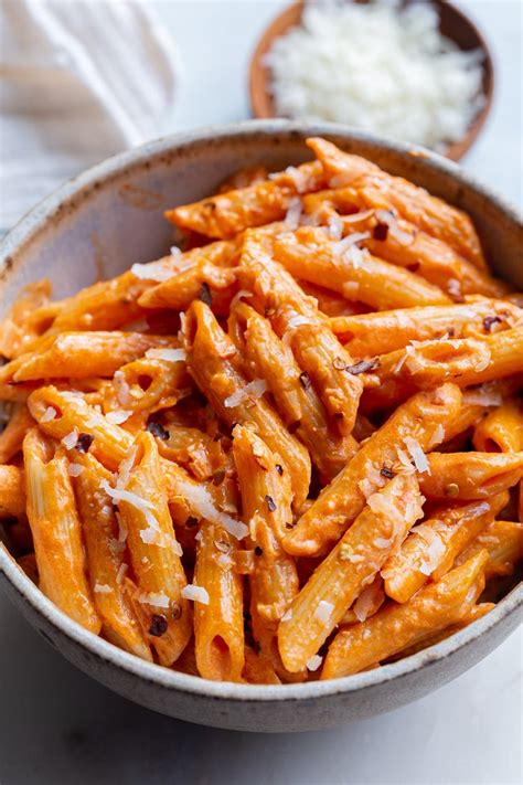 rose sauce food  feeling