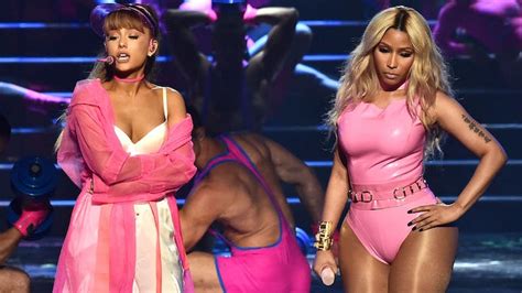 MTV VMA 2016: Watch Ariana Grande and Nicki Minaj Perform “Side to Side ...