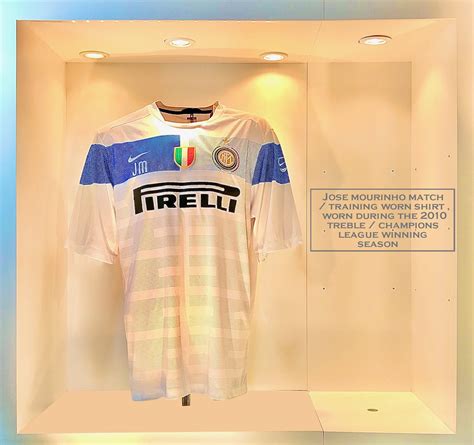 Jose Mourinho Match / Training Worn Inter Milan Shirt 2010 - Treble ...