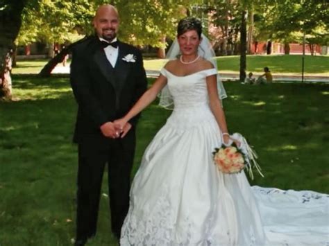 Us Marine Transforms From Macho Man Into Transgender Blonde Beauty Sona Avedian