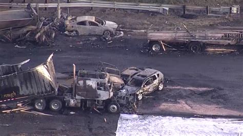 Youtuber S Livestream Captures Video Of Semi Truck Moments Before Fiery