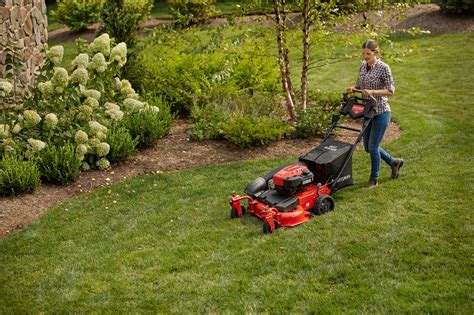 Craftsman M430 223 Cc 28 In Gas Self Propelled Lawn Mower