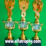 Jual Trophy Cristal Central Pengrajin Piala Cristal Kode TC 01B