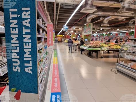 Брашно от щурци на рекордна цена се предлага в супермаркетите в Румъния ...