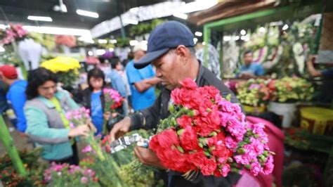 Mercado De Flores De Piedra Liza Dónde Inició Y Cómo Llegaron Al Rímac Infobae