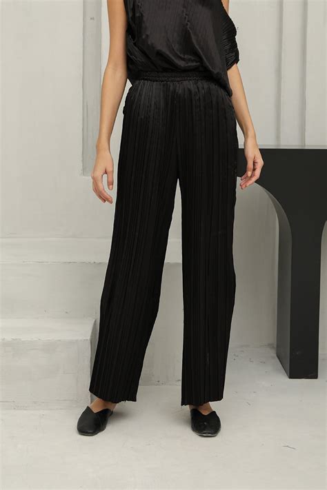 The High Life Plisse Pleat Palazzo Pants Black Lechicsg