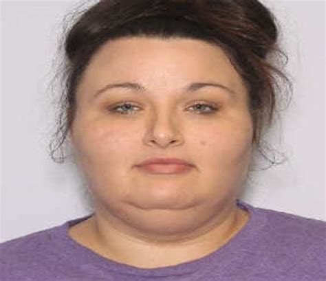 Lexington Pd Searches For Woman Accused Of Felony Shoplifting Abc Columbia