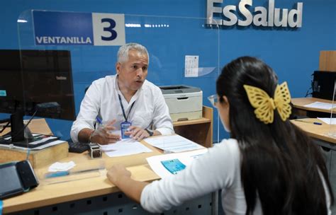 EsSalud Asegurados Tienen Derecho A Un Subsidio Por Incapacidad