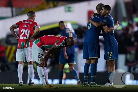 Liga Portugal Betclic Cf Estrela Da Amadora X Fc Porto Fotos