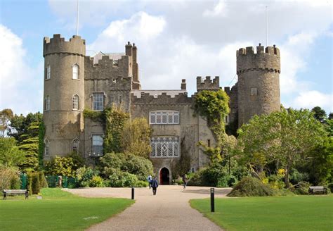 The 20 Most Spectacular Castles In Ireland Cuddlynest