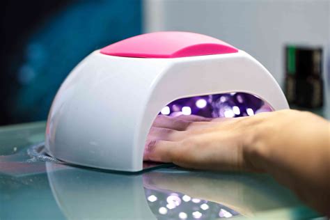 Is It Safe To Use a UV Light For Your Nails? - UV Nail Light Risks