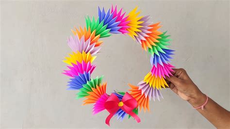 Paper wreath/Paper work, Paper art, Craft with paper, easy decorating ...