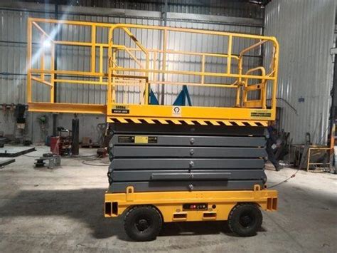 Extended Platform Maintenance Work Mobile Scissor Lift Table At 575500
