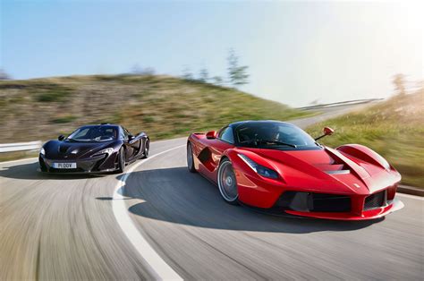 Hybrid Is The New Fast Ferrari Laferrari Vs Mclaren P1