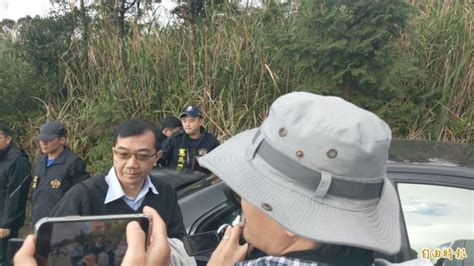 黑鷹失事》國防部總督察長率隊尋找黑盒子 檢警入山蒐證 政治 自由時報電子報