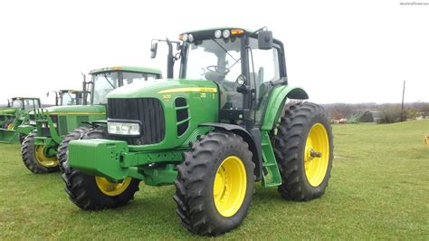 2011 John Deere 7430 Tractors Row Crop 100hp John Deere