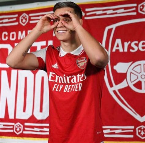 Trossard Officially Unveiled As Arsenal Player