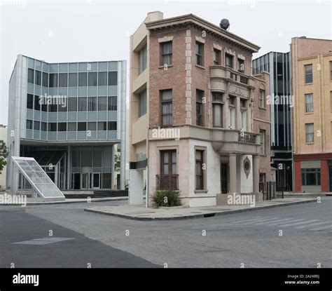 Paramount Studios Back Lot With New York City Street Scene That Has