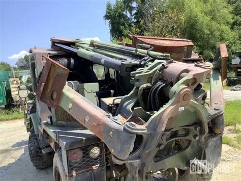 Freightlinermercedes Unimog Flu419 Small Emplacement Excavator Backhoe