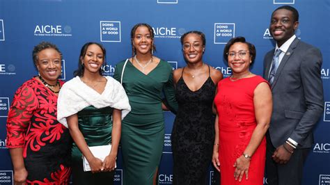 FOSSI FOSSI Scholars Attend 2022 AIChE Gala In New York