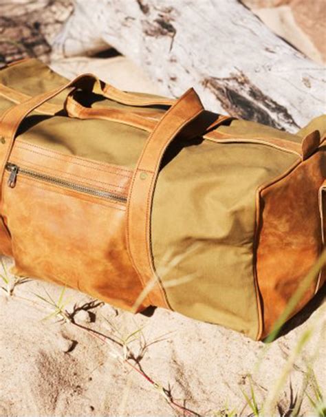 Safari Luggage Sandstorm Bags Adventurer Safari Duffle Bag