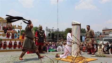 Estaciones Del Viacrucis En Iztapalapa